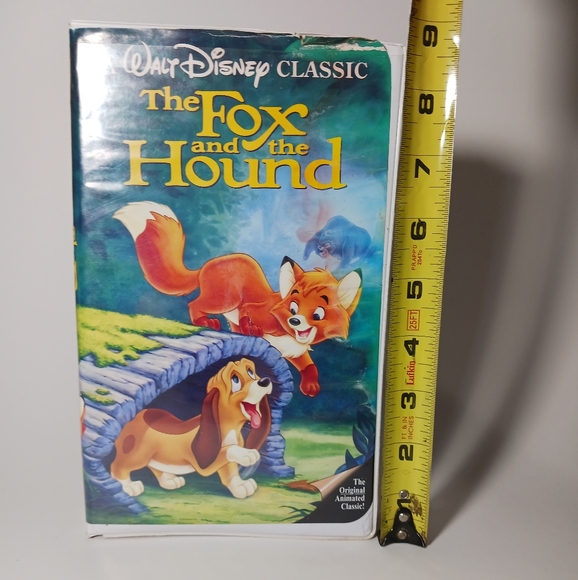 Black Diamond Fox and the Hound - Picture 6 of 7